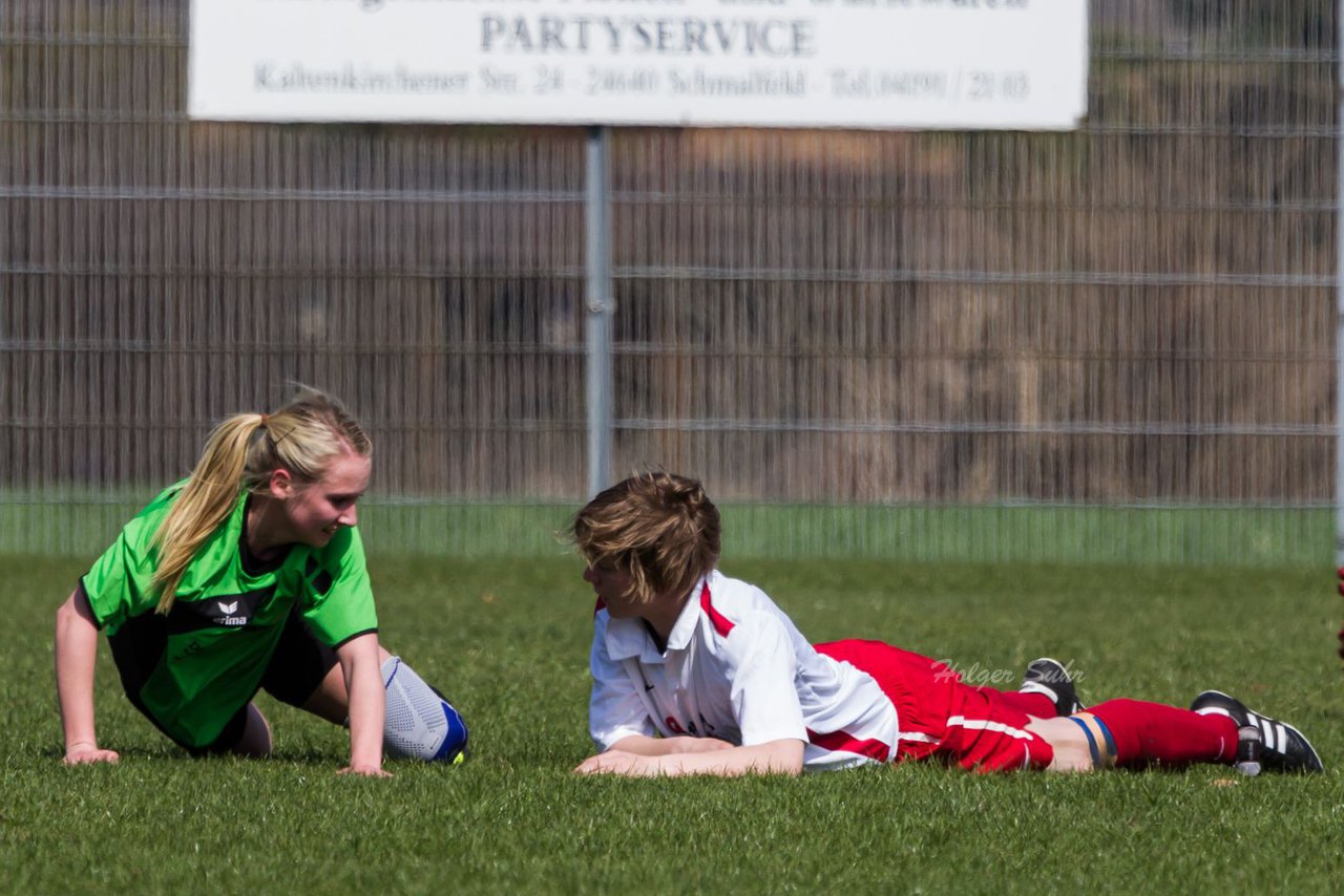 Bild 179 - Frauen Schmalfelder SV - TSV Siems : Ergebnis: 1:0